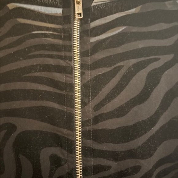 Velvet Bodycon Dress - Picture 7 of 7